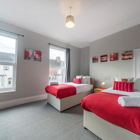 3 Bedroom Saks - 2 Living Area House In Newland Ave Hull Kingston upon Hull Εξωτερικό φωτογραφία