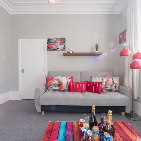 3 Bedroom Saks - 2 Living Area House In Newland Ave Hull Kingston upon Hull Εξωτερικό φωτογραφία