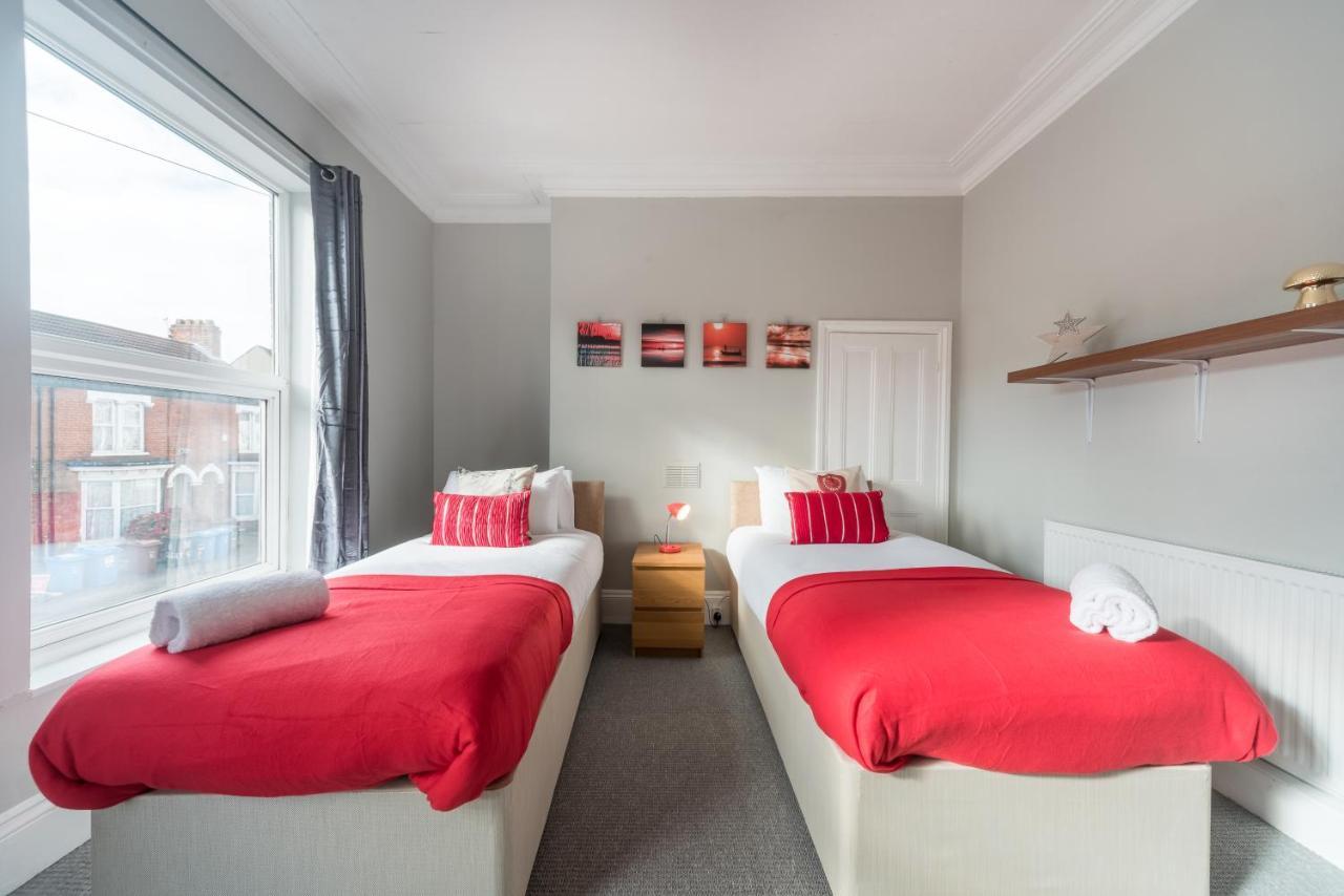 3 Bedroom Saks - 2 Living Area House In Newland Ave Hull Kingston upon Hull Εξωτερικό φωτογραφία