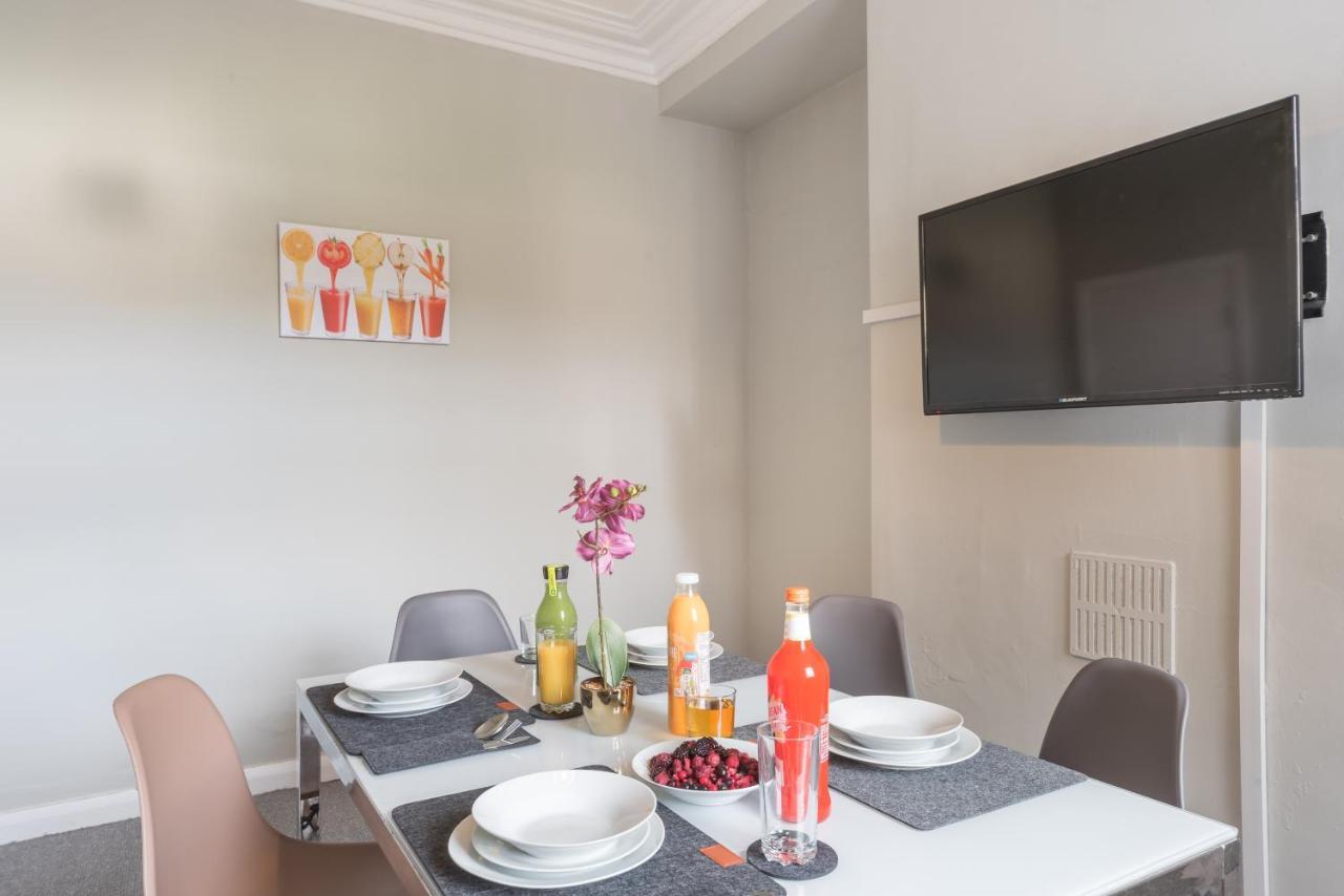 3 Bedroom Saks - 2 Living Area House In Newland Ave Hull Kingston upon Hull Εξωτερικό φωτογραφία