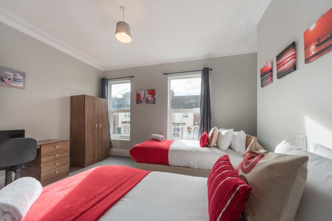 3 Bedroom Saks - 2 Living Area House In Newland Ave Hull Kingston upon Hull Εξωτερικό φωτογραφία