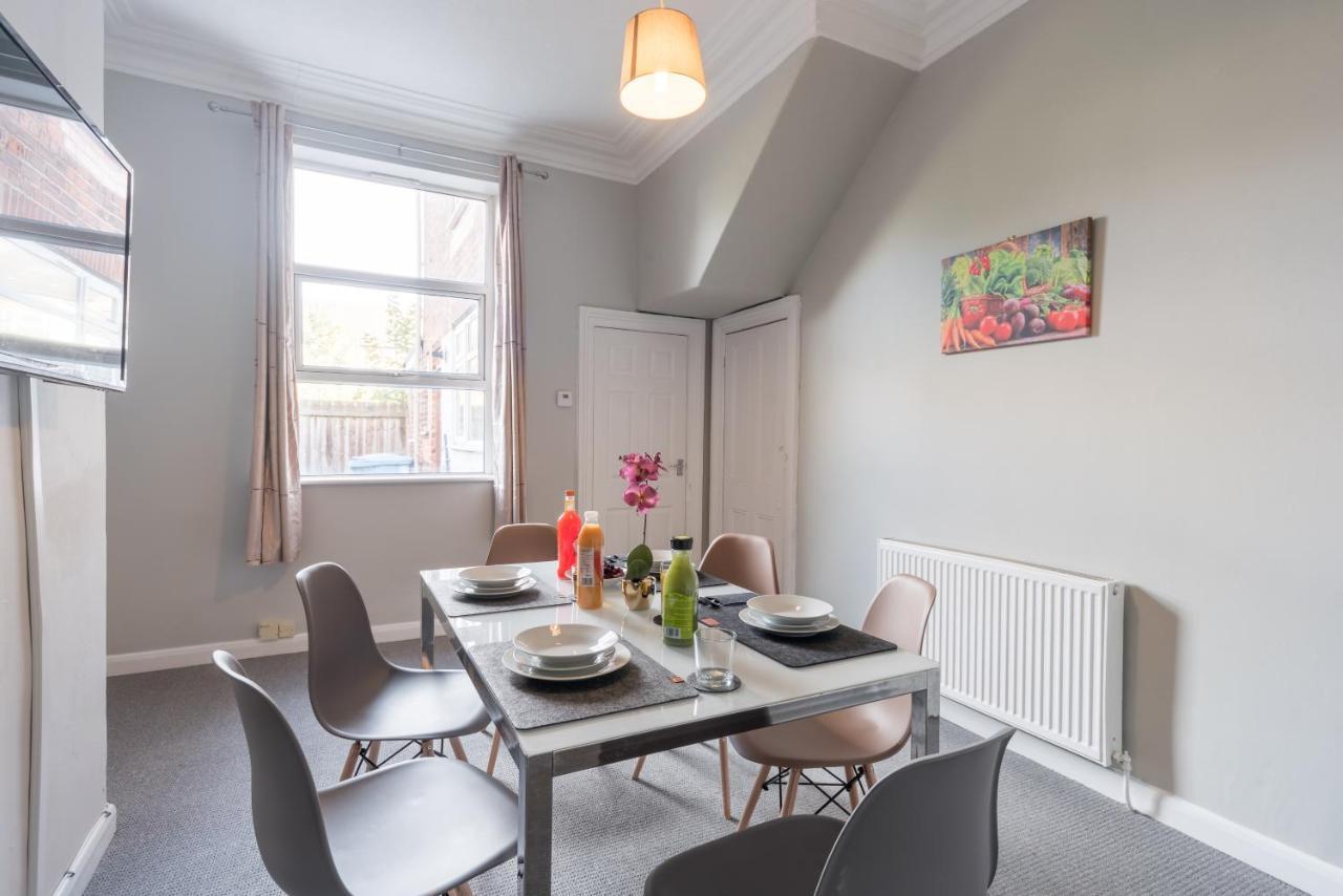 3 Bedroom Saks - 2 Living Area House In Newland Ave Hull Kingston upon Hull Εξωτερικό φωτογραφία